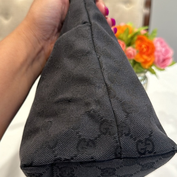 Authentic Gucci hobo bag - Picture 5 of 13